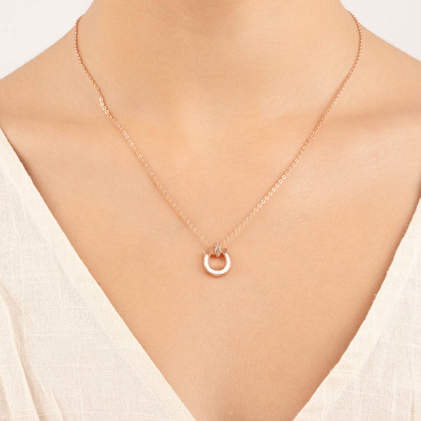 Horseshoe Pendant Necklace