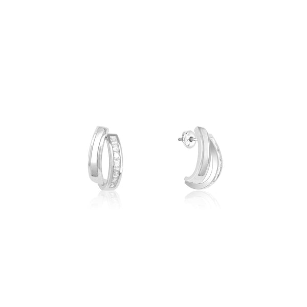 Interlinking Curve Silver Studs