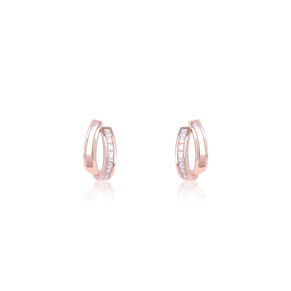 Interlinking Curve Silver Studs