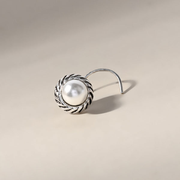 Pearl Oxidized Nose Pin
