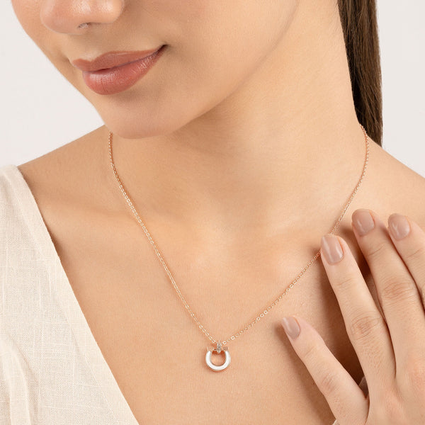 Horseshoe Pendant Necklace